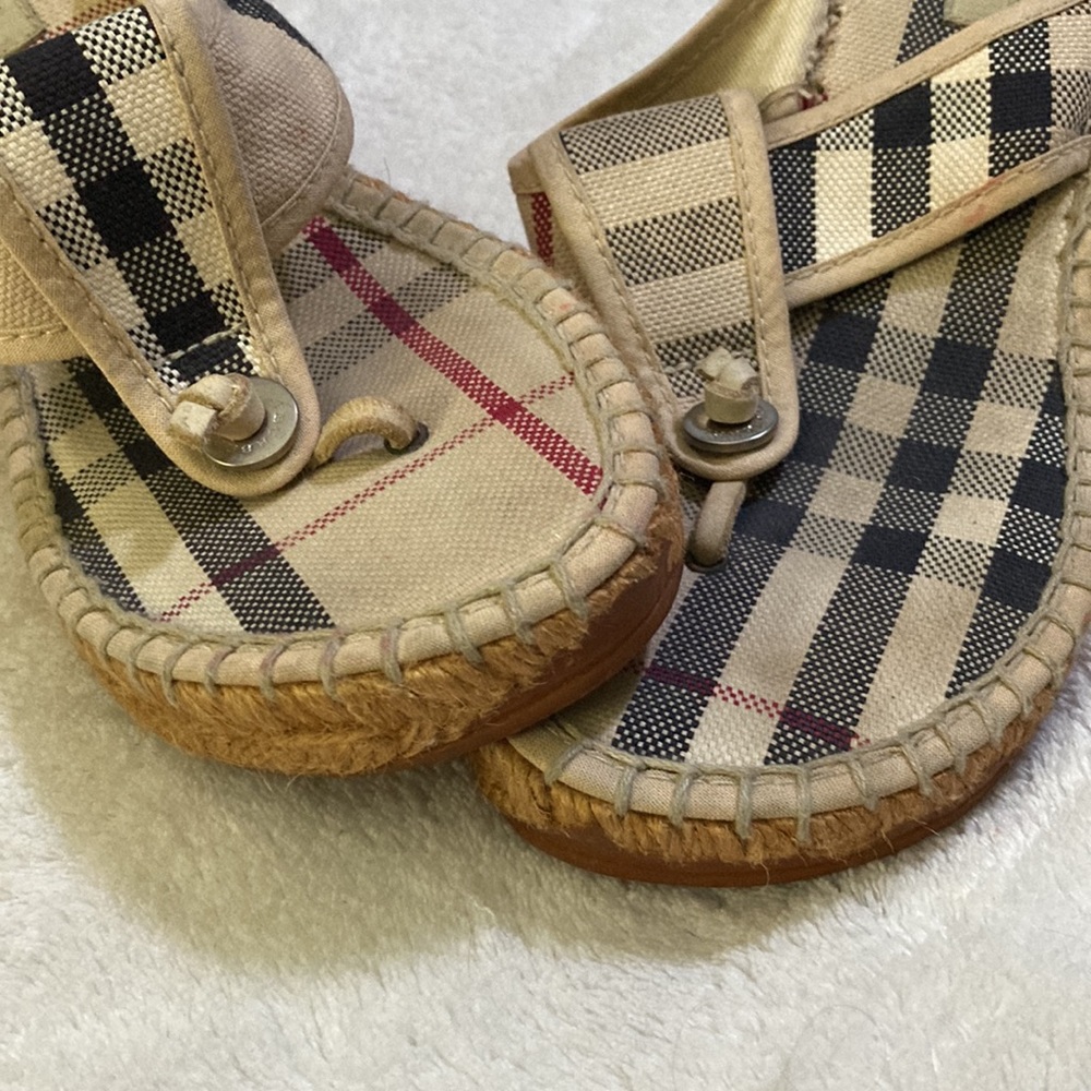 Burberry wedge Sandals - Picture 11 of 16